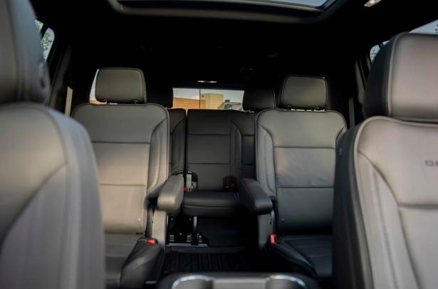 Black-GMC-Yukon-Denali-XL-Interior